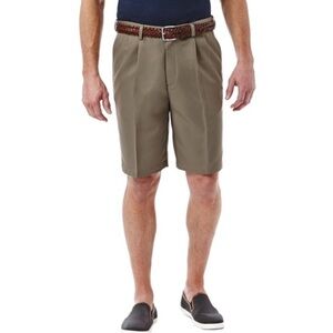 Haggar Generations Khaki Double Pleated Elastic Waist 100% Cotton Shorts - 36